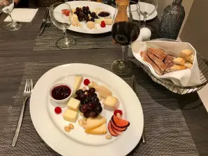 PURE Restaurant