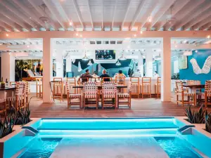 Luna Beach Luxury Boutique Resort