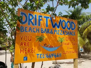 Driftwood Beach Bar & Pizza Shack