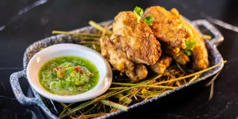 西雙版納悦蓮莊菠蘿度假酒店·大象咖啡·月光酒吧