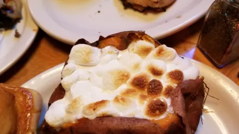 Texas Roadhouse in Olathe