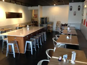 Douceur De France - Bakery & Brunch