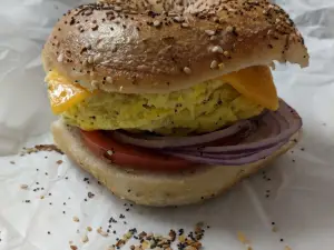 Brownsteins Deli & Bakery