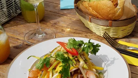 1980 Cafe & Banh Mi in Cologne