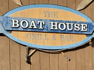 Boat House Grill and Bar