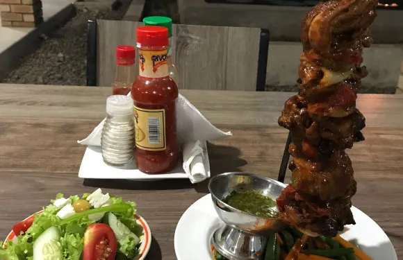 Zest Bar and Restaurant