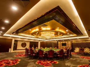 万峰大酒店中餐厅