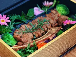 LANORA澜与·餐厅