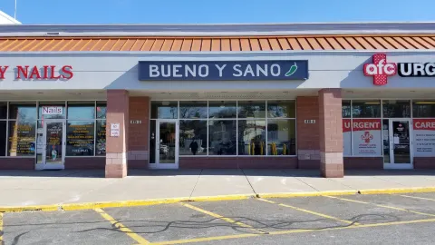 Bueno Y Sano in 스프링필드