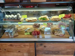 Mr Bike Cafe' Imbarcadero Bar Sulzano