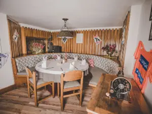 Taunusbar