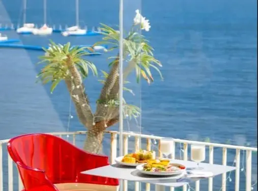 島語plus咖啡