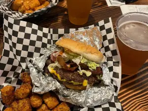 Brady's Brats & Burgers