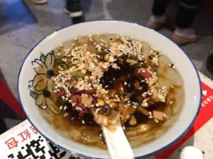 大芊金串串火锅(空港暴富店)