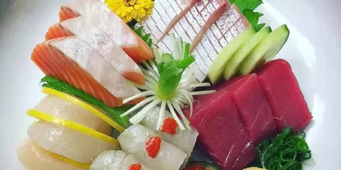 Sakura Sushi