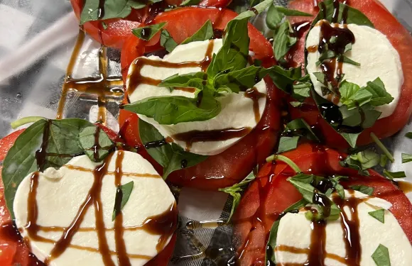 Lorenzo's Italian Restaurant and Pizzeria