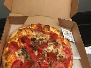 Il Vicino Wood Oven Pizza