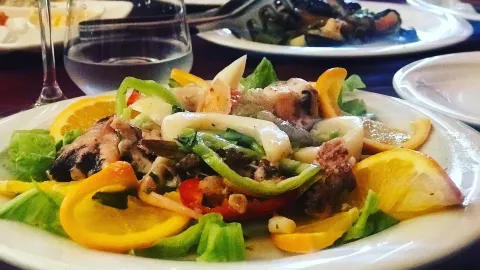 Bar-Restorant "Shiroka" in Shkoder
