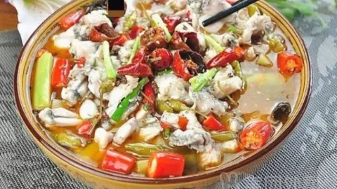 正宗重庆水煮活鱼(吉祥街) in ผูเถียน