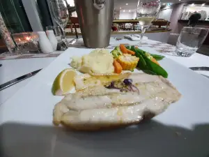 McNevin's Sails Restaurant