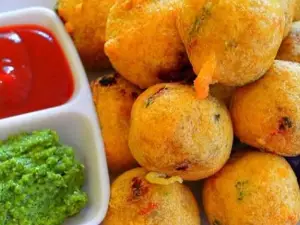 Tanatan Gujarati Food