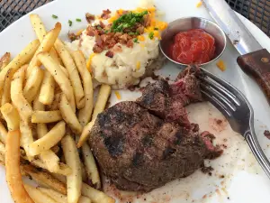 Tony Roma's