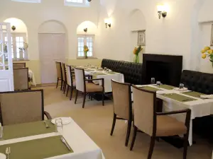 Little Italy Restaurant, Mahabaleshwar
