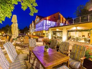 The White Rock / Biały Kamień - Hotel & SPA