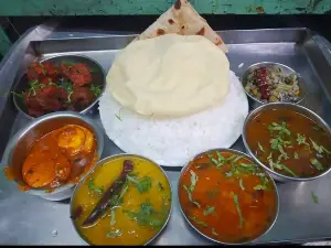 AL Razzaq Restaurant
