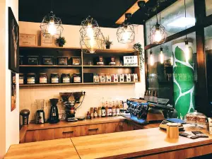 Habit Specialty Coffee, Tea & Honey