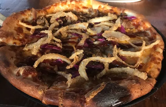 Flattop Pizza + Pool