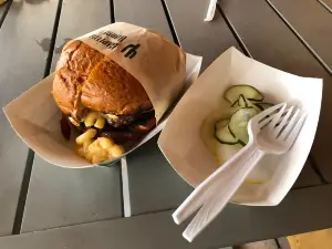 Capitol Burger