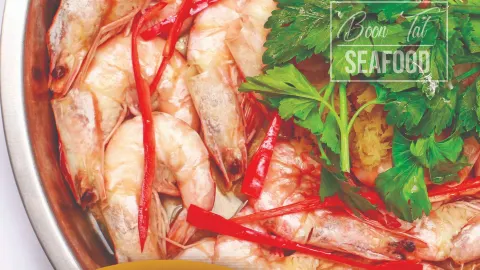 Boon Tat Seafood Restaurant in Klang District