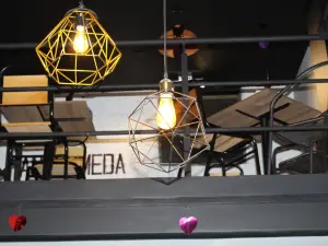 Cafe Andromeda