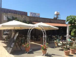 Miki's Tavern & Fish Restaurant