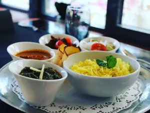 Restaurant Holi