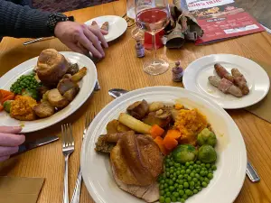 The Nelson Table Table