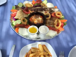 CAN Restaurant ve Apartments