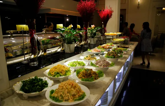 Fleur d'Or Buffet