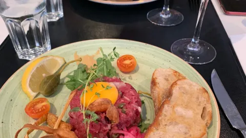 Aqua Dinner & Drinks in 延雪平
