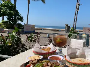Oasis Bay Restaurante-Bar