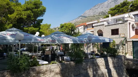 Restaurant Gusari in 투체피
