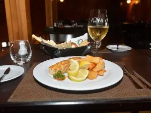 Aqva Restaurant