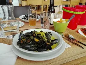 Crescendo Restaurant