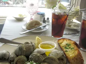 Howard's Seafood Restaurant