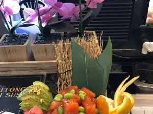Baitong Thai & Sushi Restaurant
