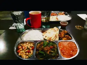 Nosh Cafe-Indian Restaurant