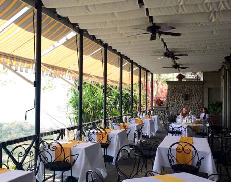 Anfiteatro Bar restaurant