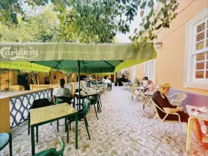 O Armazém do Carmo - República 14