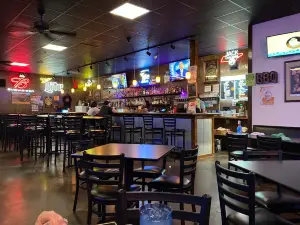 Smoke House Bar N Grill